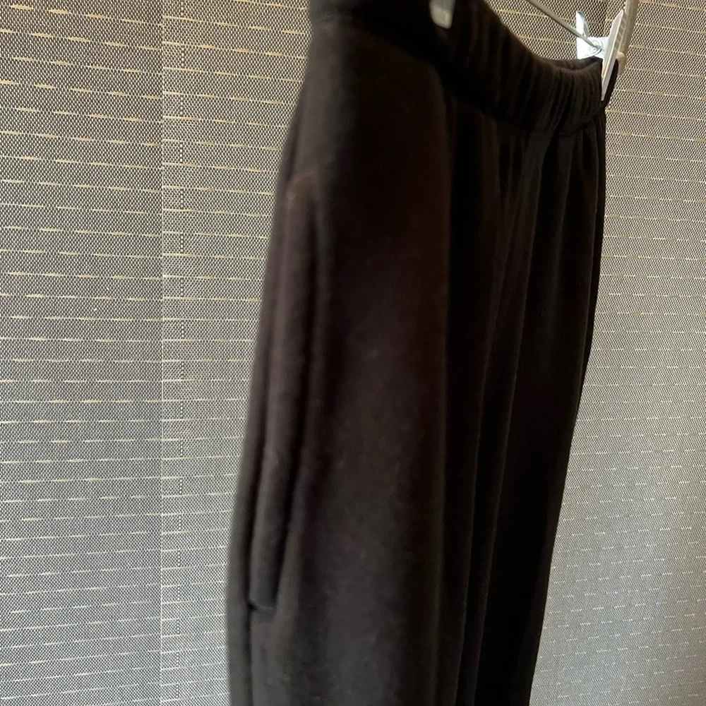 Treasure & Bond Black High Rise Sweatpants - Picture 3 of 7